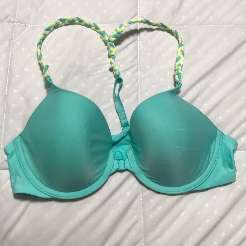 Victoria's secret bra!